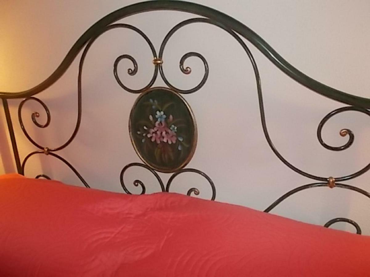 B&B S'Apposentu Arbus Exterior foto