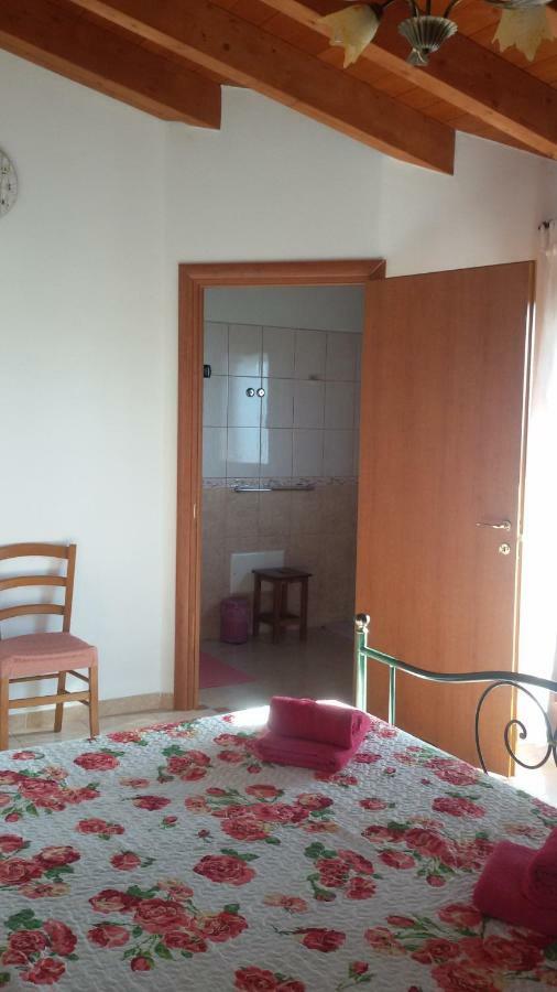 B&B S'Apposentu Arbus Exterior foto