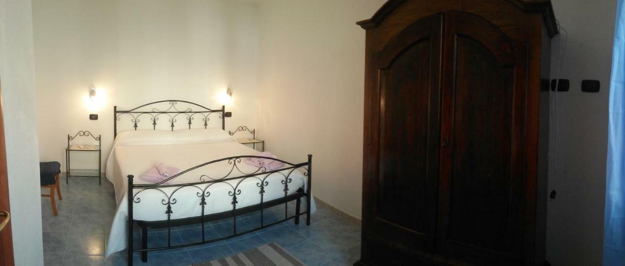 B&B S'Apposentu Arbus Exterior foto