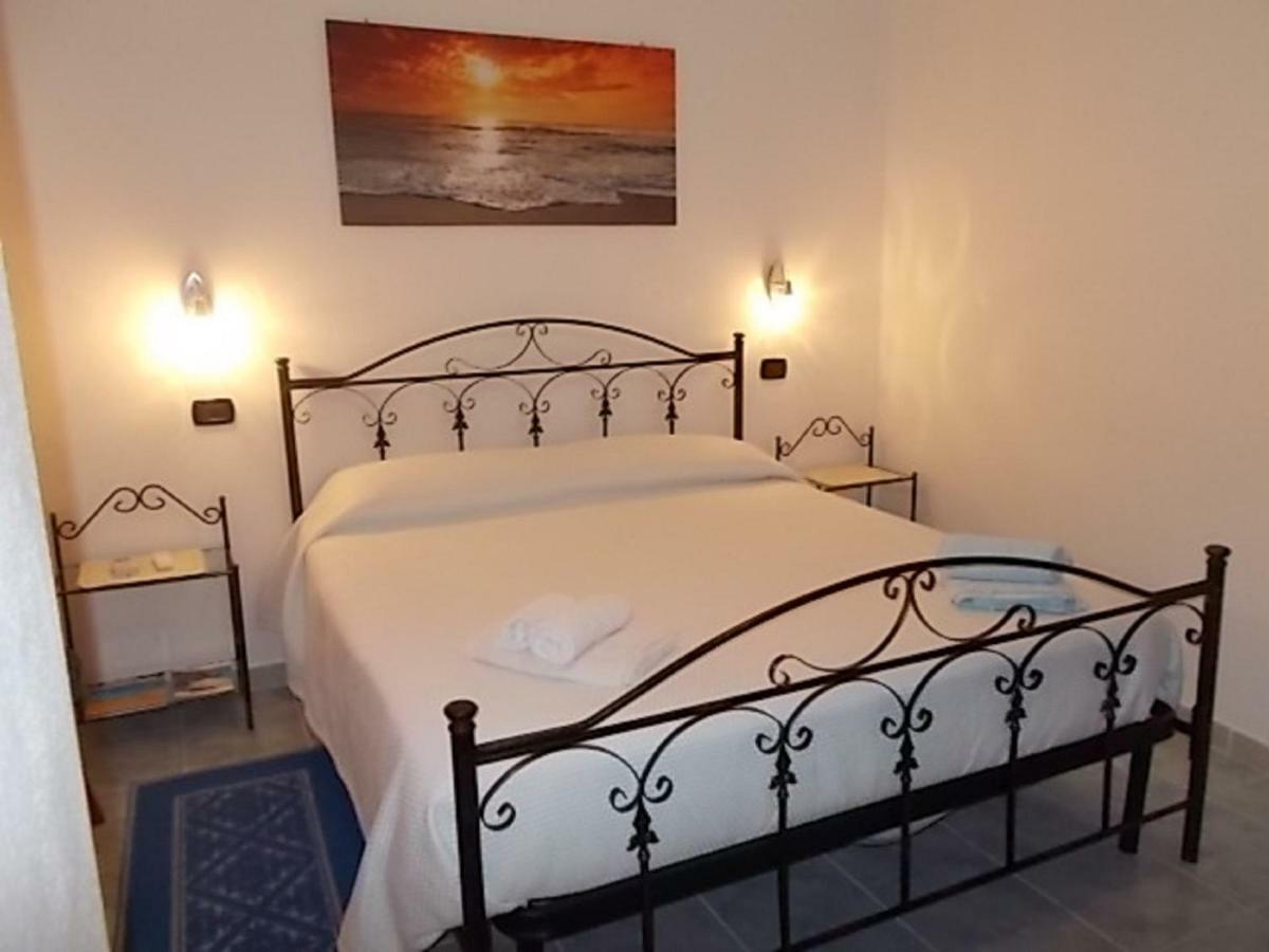 B&B S'Apposentu Arbus Exterior foto