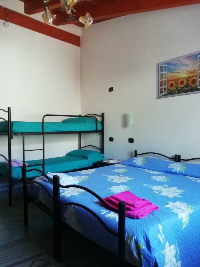 B&B S'Apposentu Arbus Exterior foto